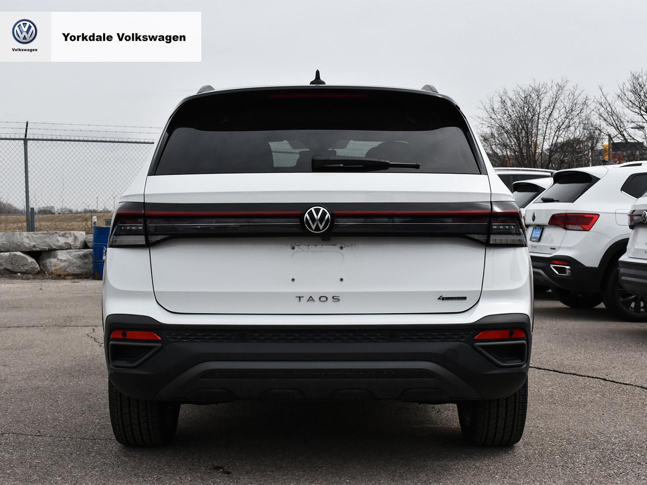 2025 Volkswagen Taos Comfortline Photo4