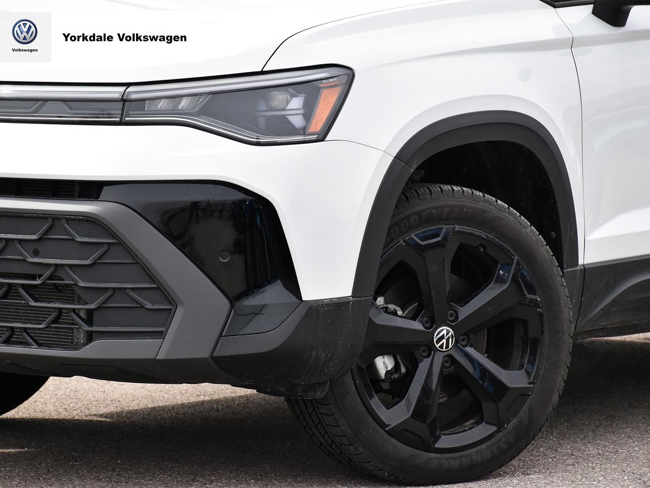 2025 Volkswagen Taos Comfortline Photo