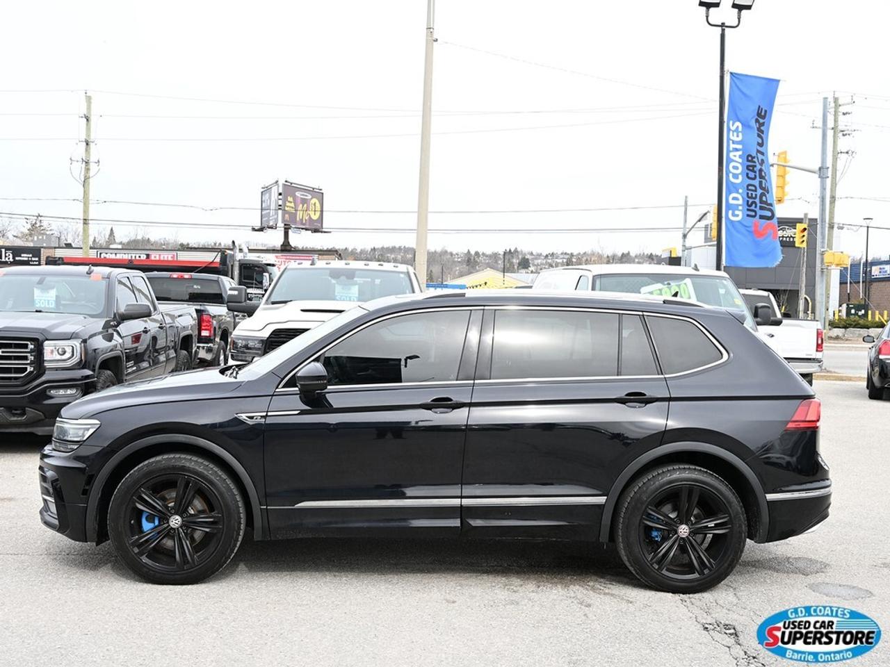 2019 Volkswagen Tiguan Highline ~Nav ~Heated Leather ~Moonroof ~Bluetooth Photo