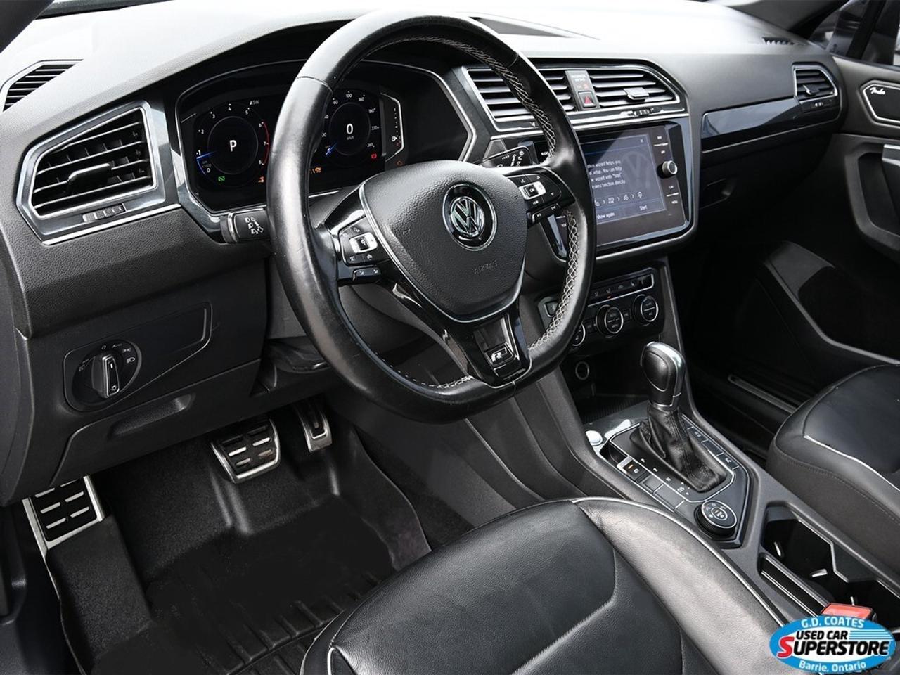 2019 Volkswagen Tiguan Highline ~Nav ~Heated Leather ~Moonroof ~Bluetooth Photo