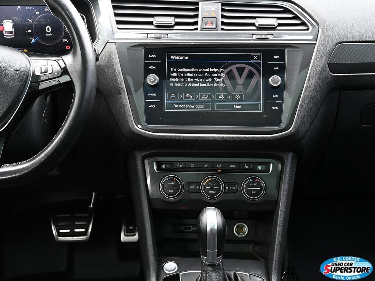 2019 Volkswagen Tiguan Highline ~Nav ~Heated Leather ~Moonroof ~Bluetooth Photo