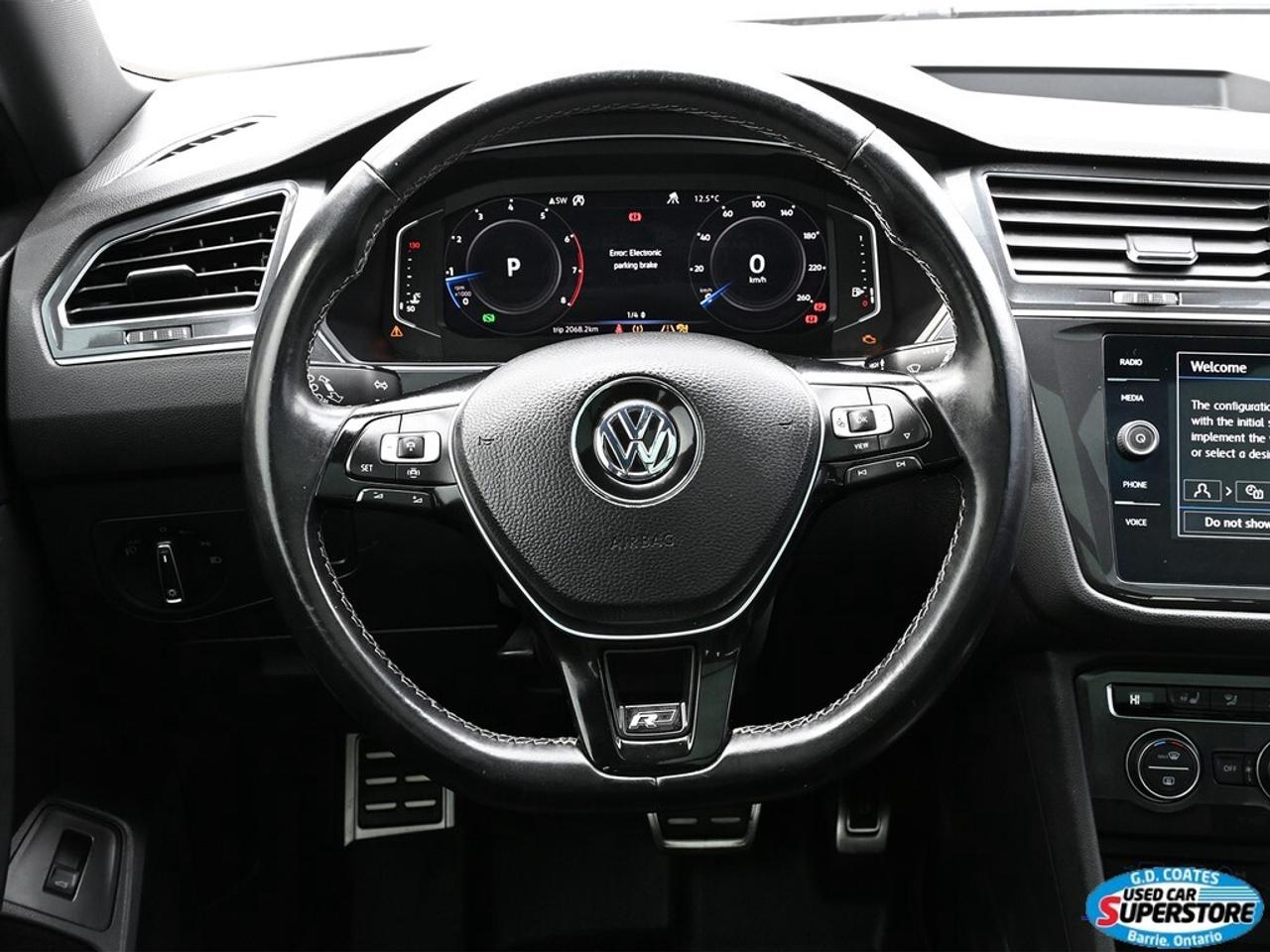 2019 Volkswagen Tiguan Highline ~Nav ~Heated Leather ~Moonroof ~Bluetooth Photo