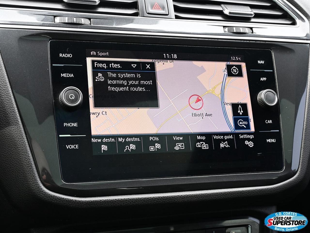 2019 Volkswagen Tiguan Highline ~Nav ~Heated Leather ~Moonroof ~Bluetooth Photo