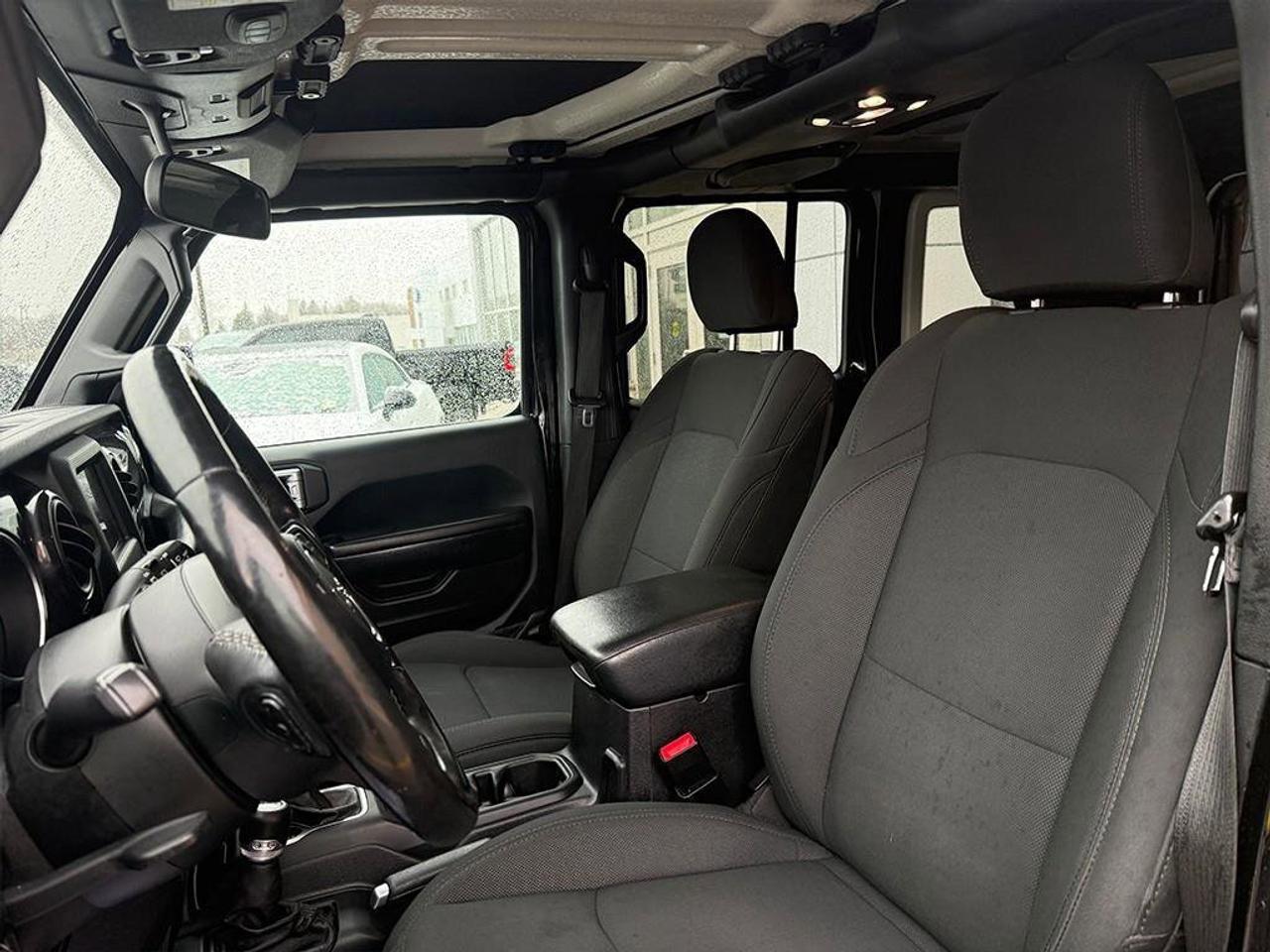 2020 Jeep WRANGLER UNLIMITED Sport Altitude 4x4 Photo