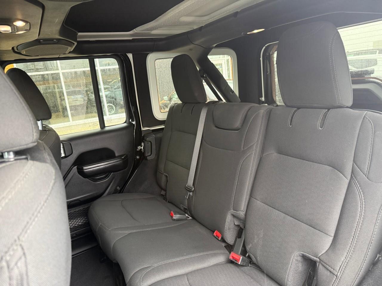 2020 Jeep WRANGLER UNLIMITED Sport Altitude 4x4 Photo