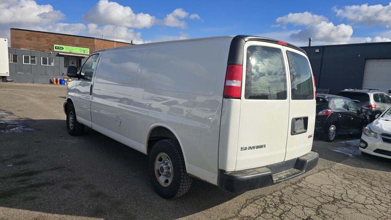 2022 GMC Savana Cargo Van G2500 155WB Extended V6 Gas Photo