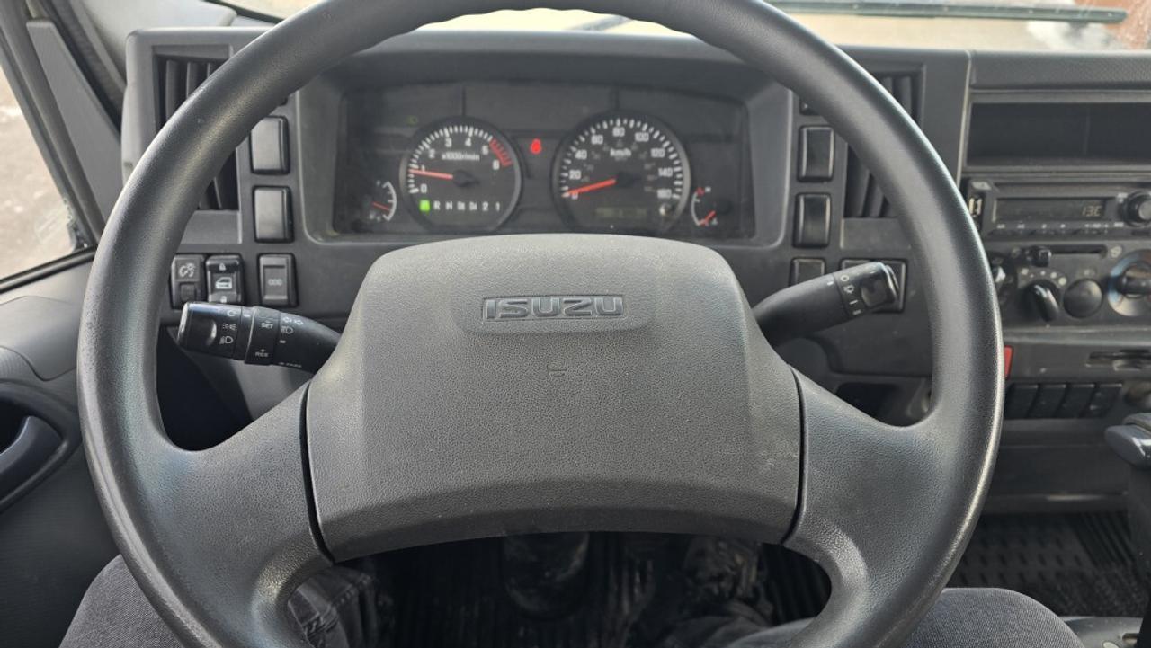 2021 Isuzu NPR 20Ft Box - V8 Gasoline - Ramp - 96 High Box Photo