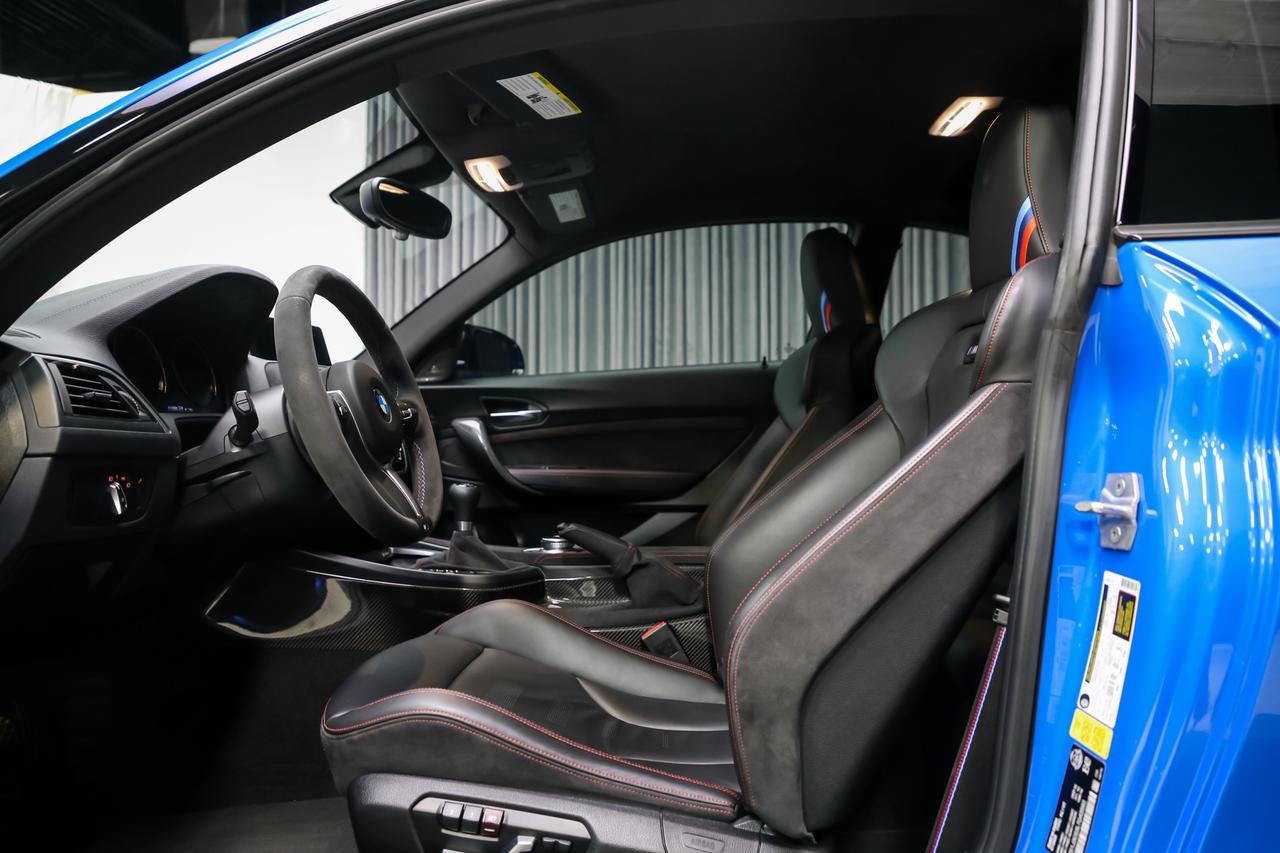 2020 BMW M2 CS 444HP MANUAL CARBONCERAMIC CARBONROOF GOLDRIMS Photo