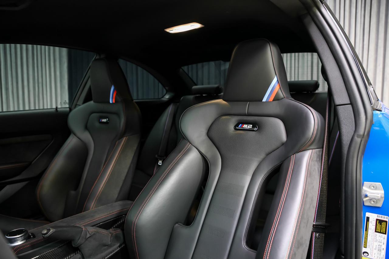 2020 BMW M2 CS 444HP MANUAL CARBONCERAMIC CARBONROOF GOLDRIMS Photo