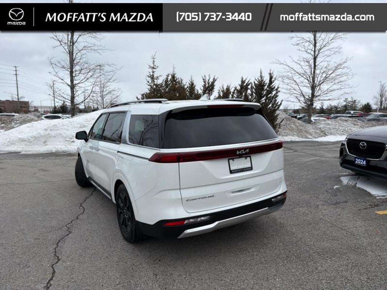 2022 Kia Carnival SX Photo