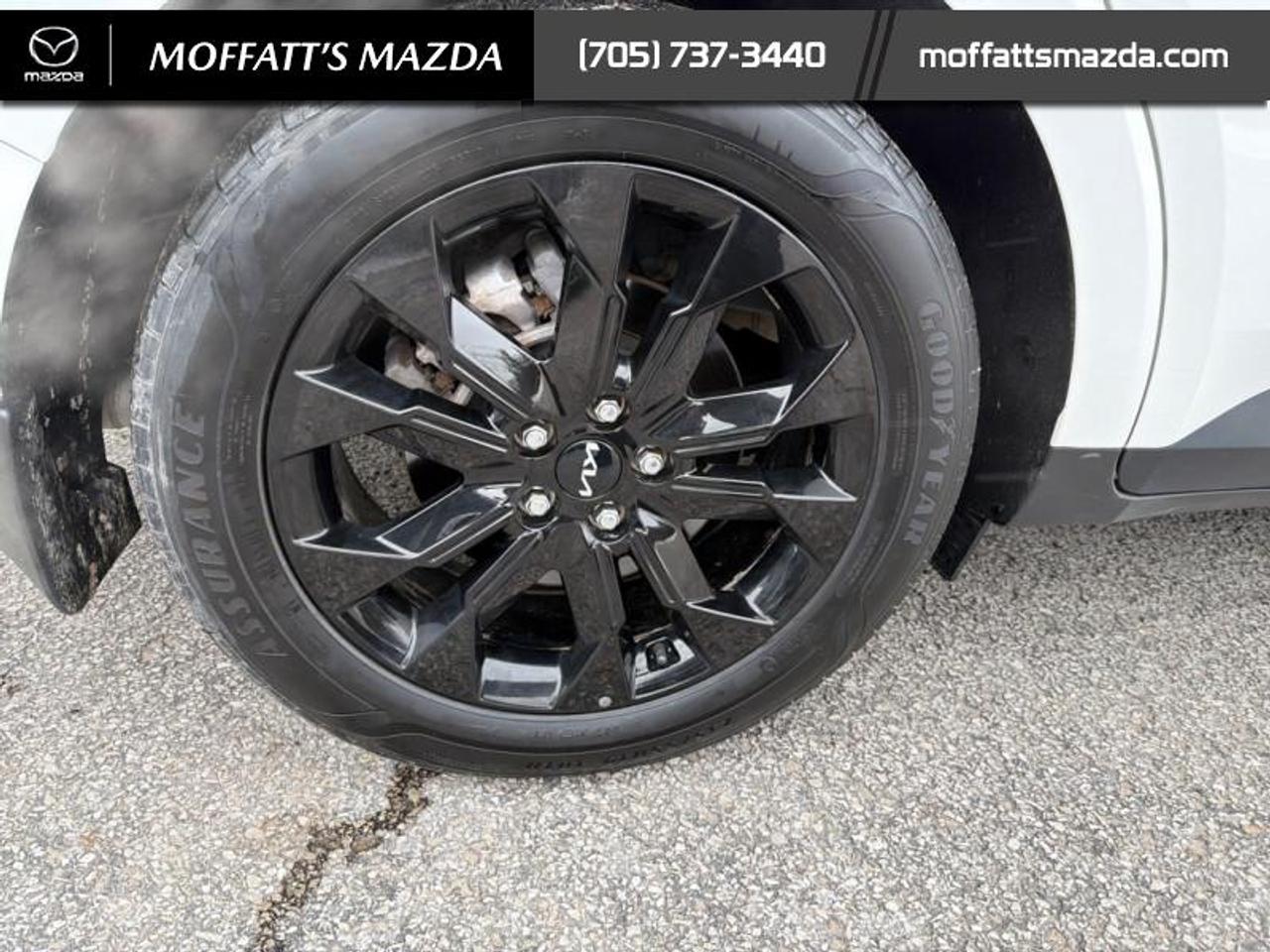 2022 Kia Carnival SX Photo