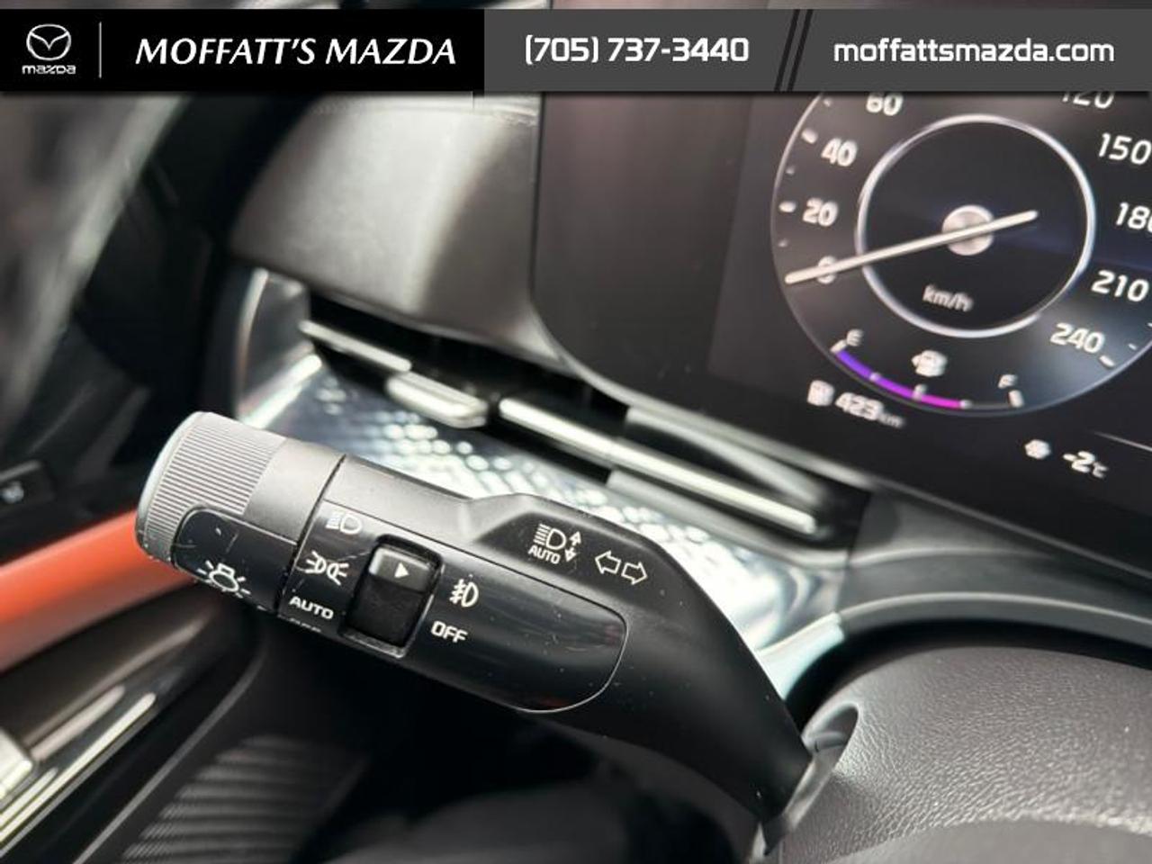 2022 Kia Carnival SX Photo