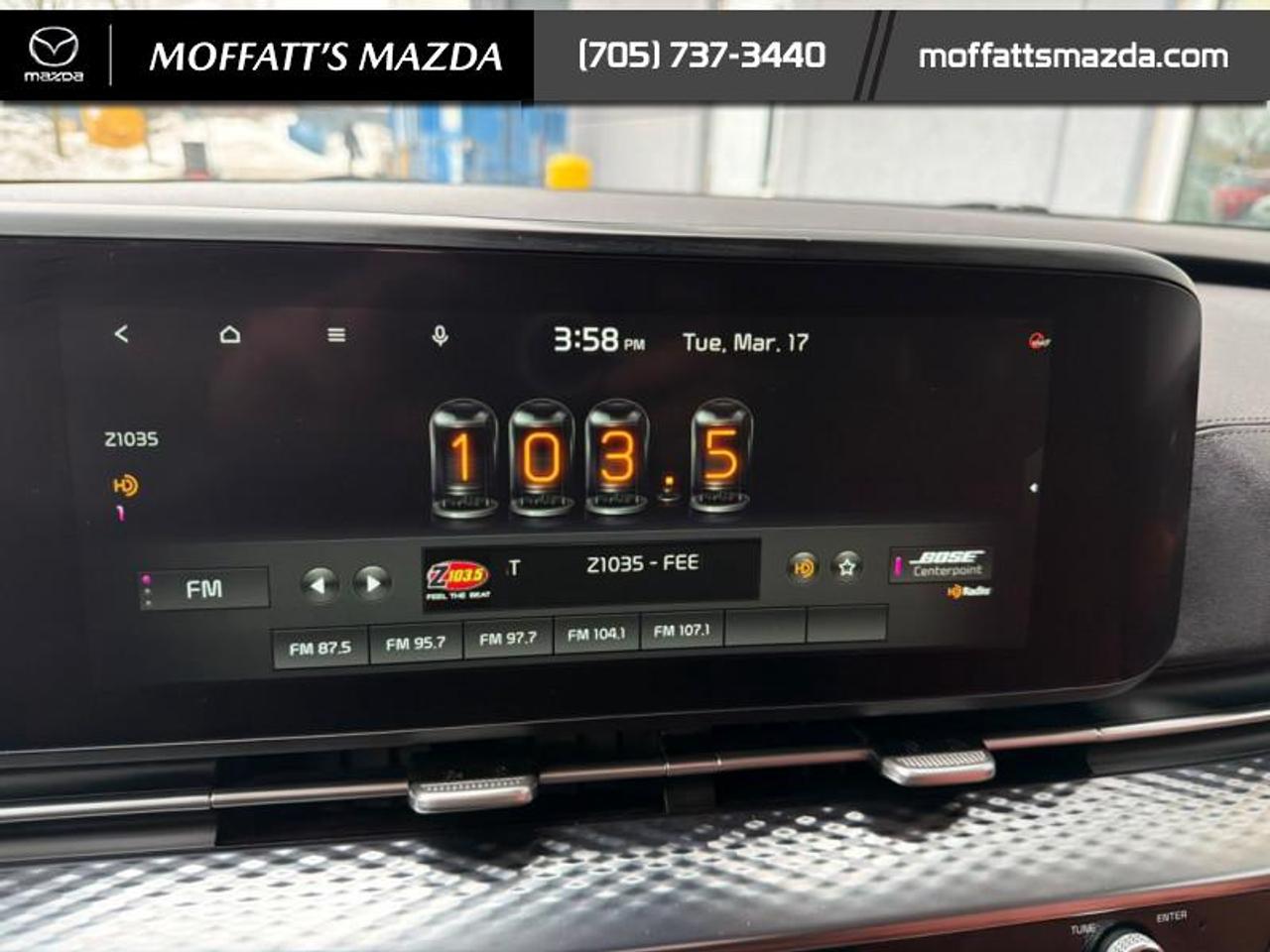 2022 Kia Carnival SX Photo