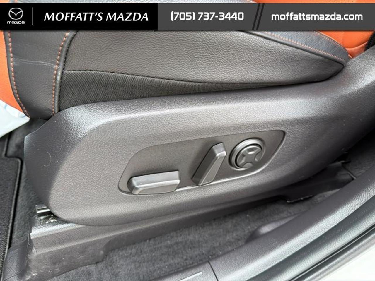 2022 Kia Carnival SX Photo