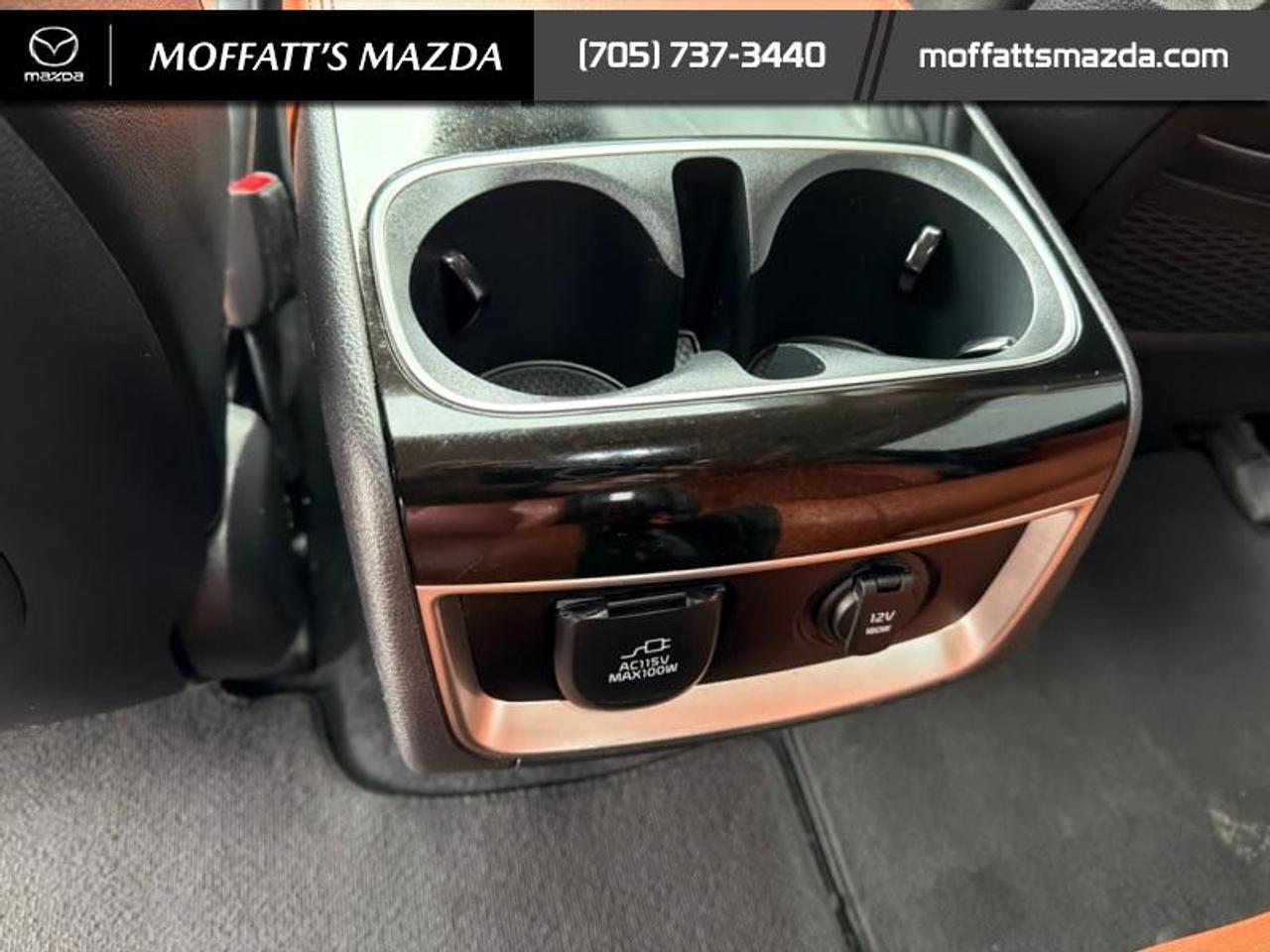 2022 Kia Carnival SX Photo