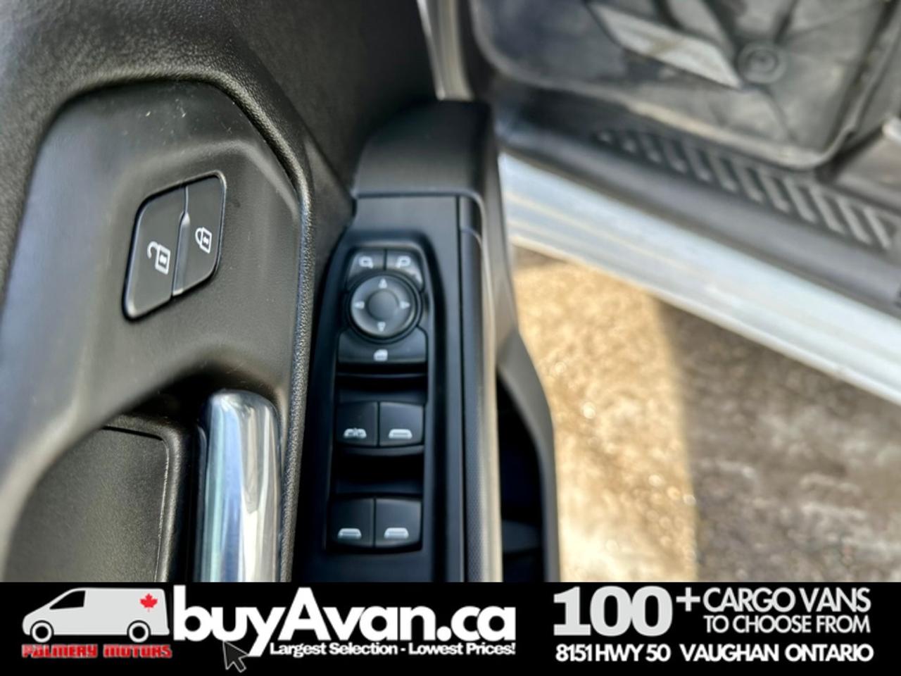 2024 Chevrolet CHEVY VAN Silverado 1500 Crew Cab 4X4 Short Box Photo