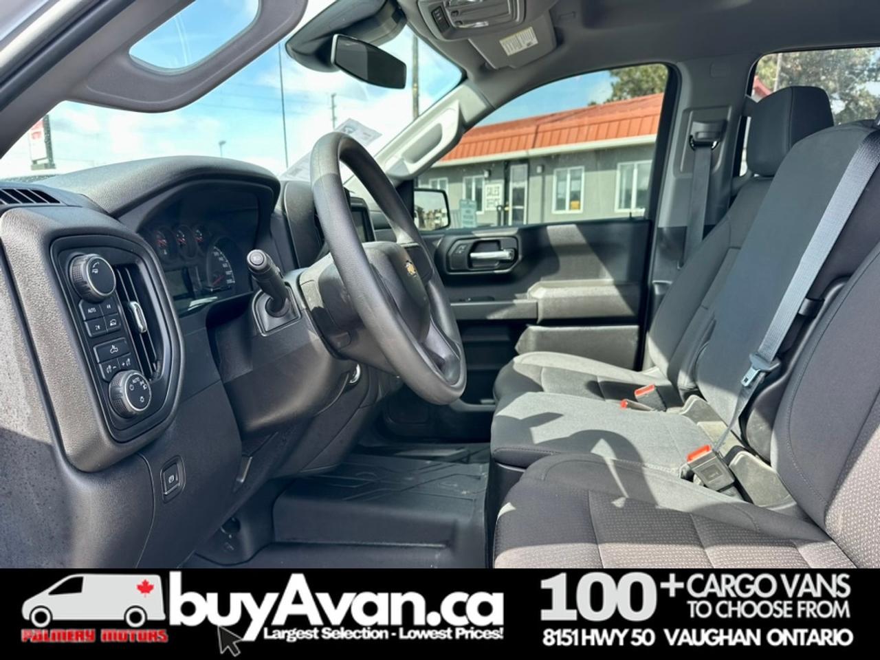 2024 Chevrolet CHEVY VAN Silverado 1500 Crew Cab 4X4 Short Box Photo