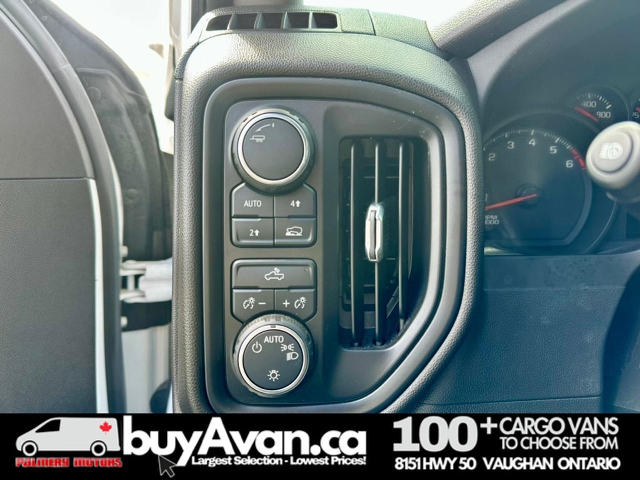 2024 Chevrolet CHEVY VAN Silverado 1500 Crew Cab 4X4 Short Box Photo