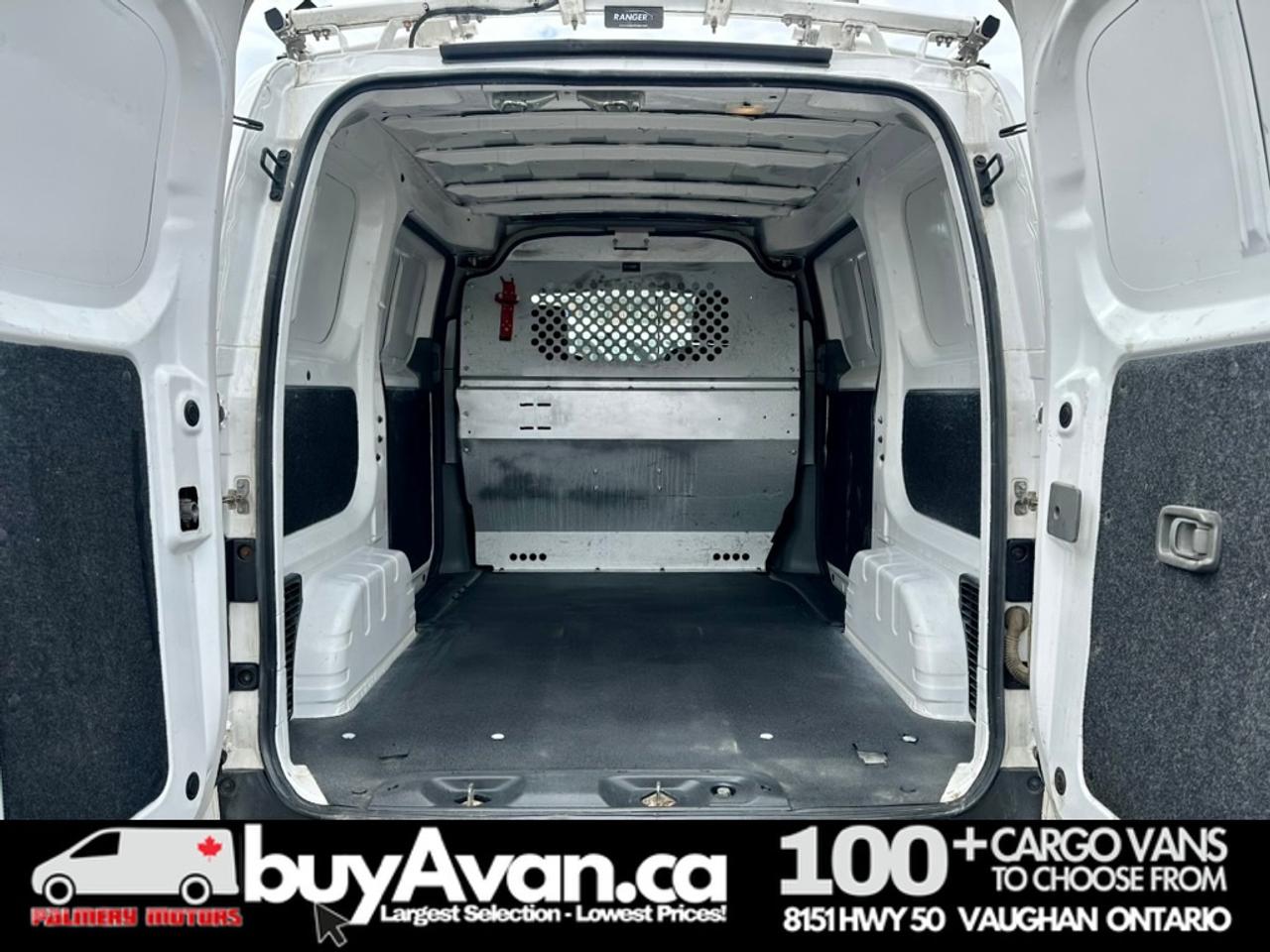 2019 Nissan NV200 NV200 SV + Divider Shelves Racks Photo