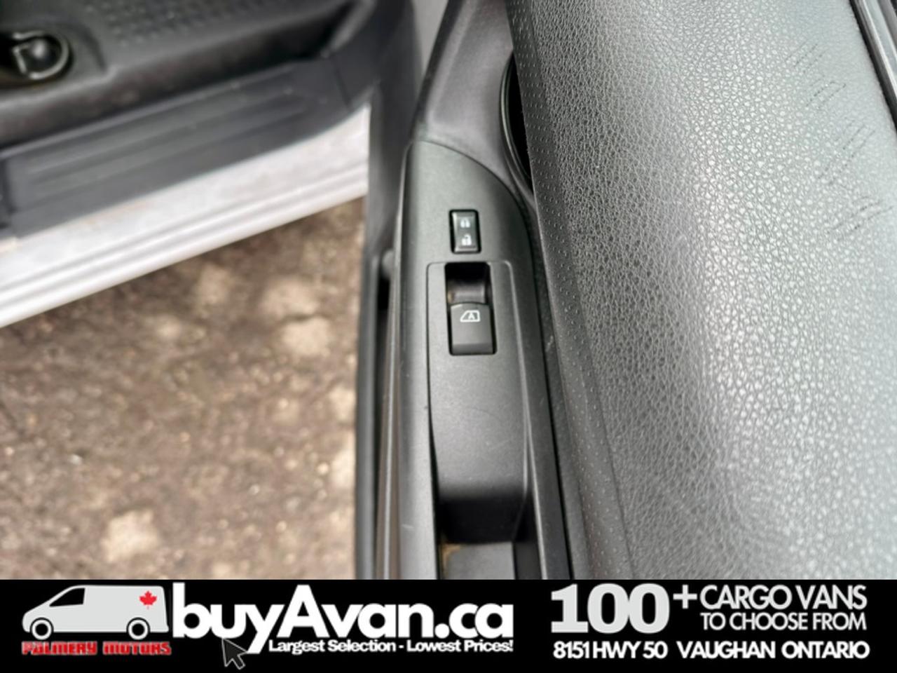 2019 Nissan NV200 NV200 SV + Divider Shelves Racks Photo