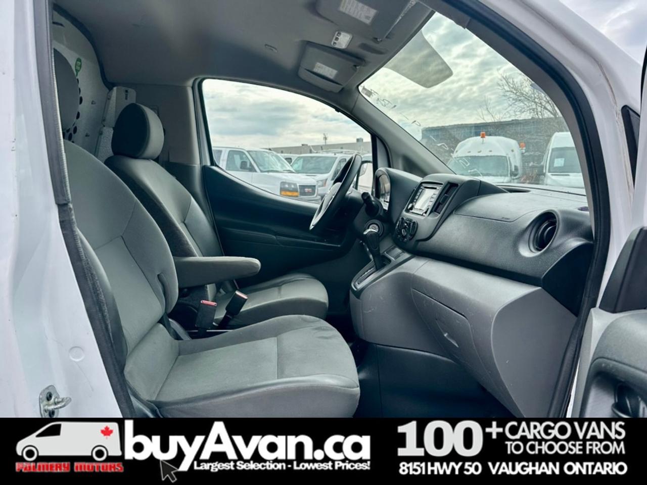 2019 Nissan NV200 NV200 SV + Divider Shelves Racks Photo