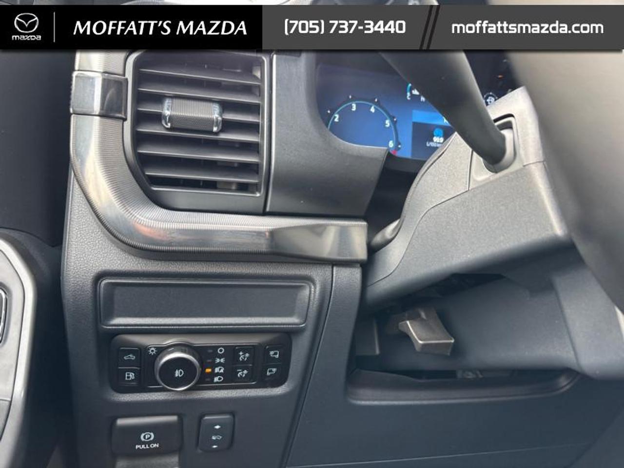 2025 Ford F-150 Lariat Photo