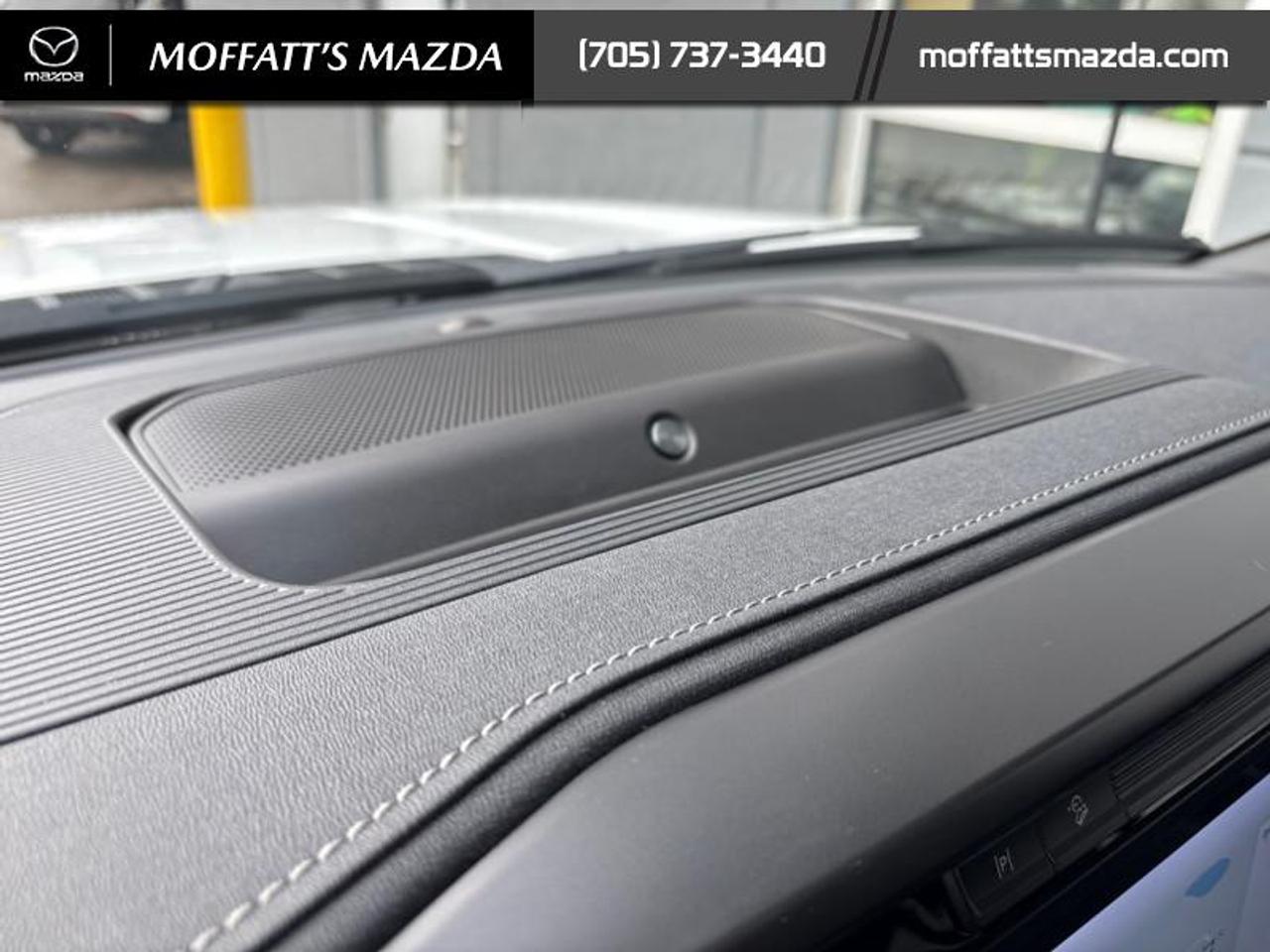 2025 Ford F-150 Lariat Photo