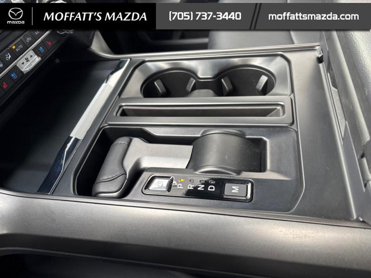 2025 Ford F-150 Lariat Photo