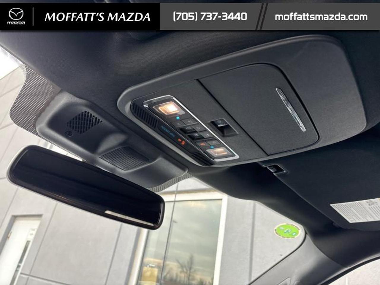 2025 Ford F-150 Lariat Photo