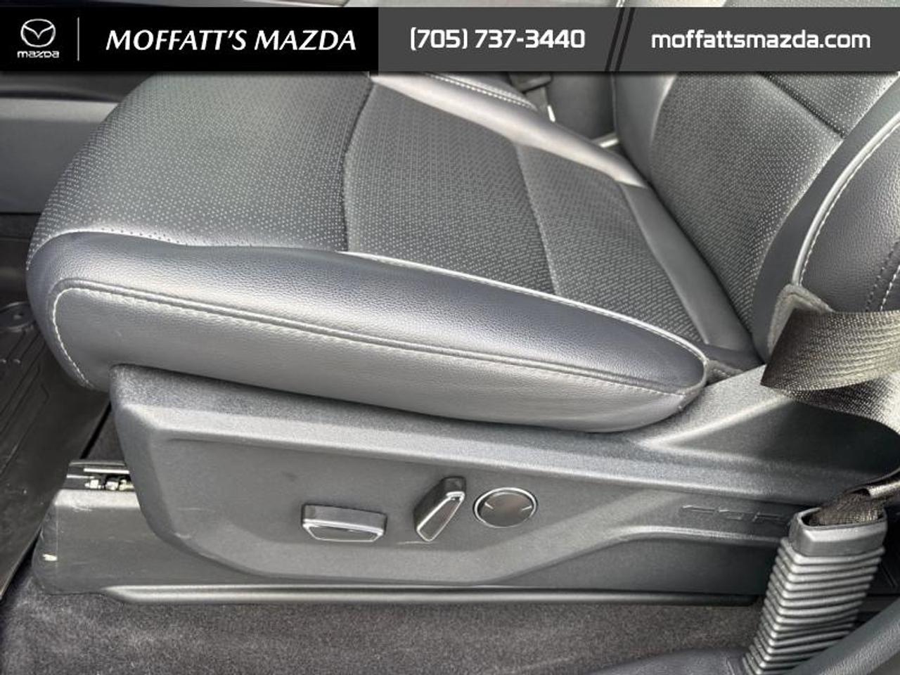 2025 Ford F-150 Lariat Photo