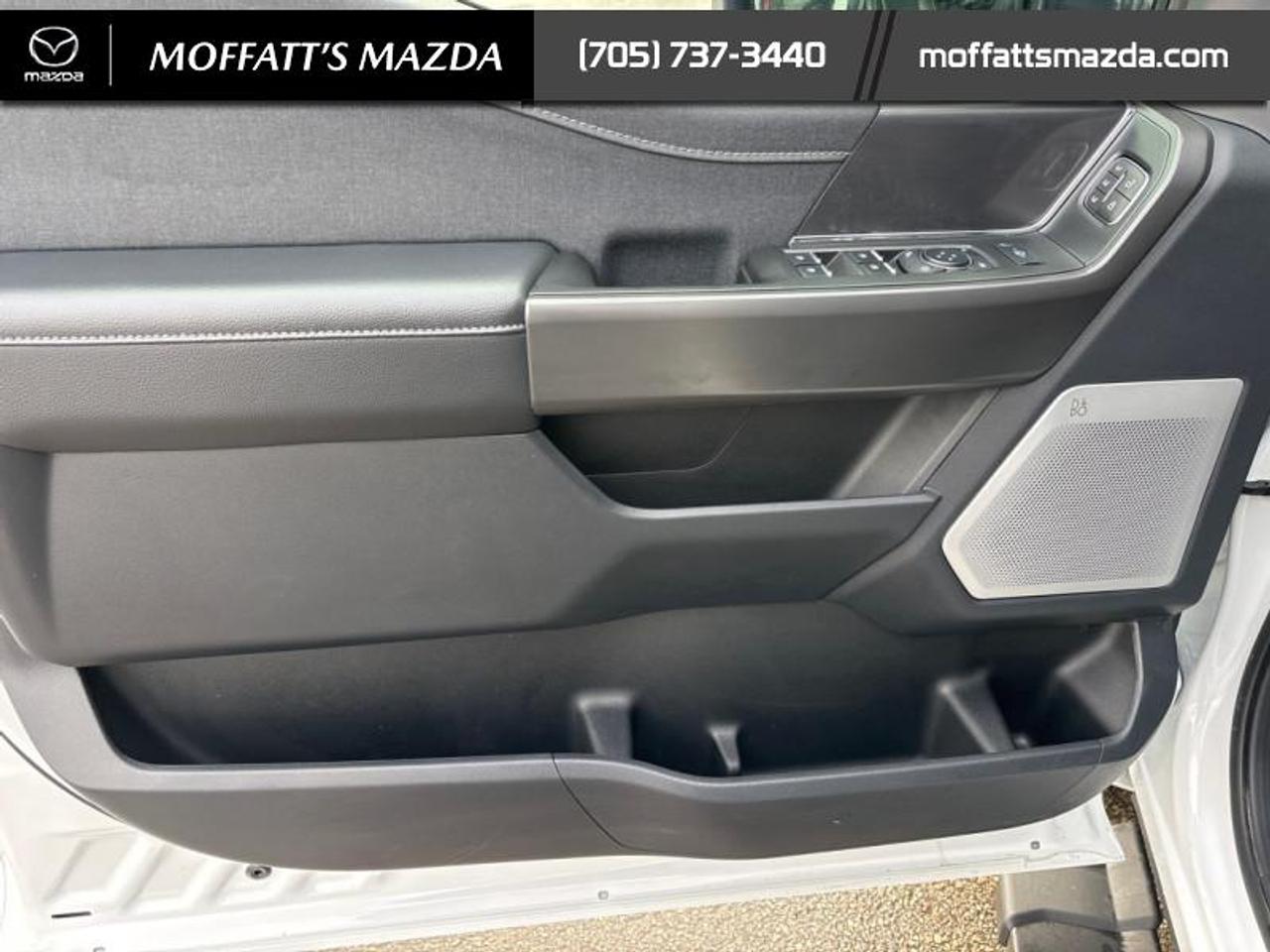 2025 Ford F-150 Lariat Photo