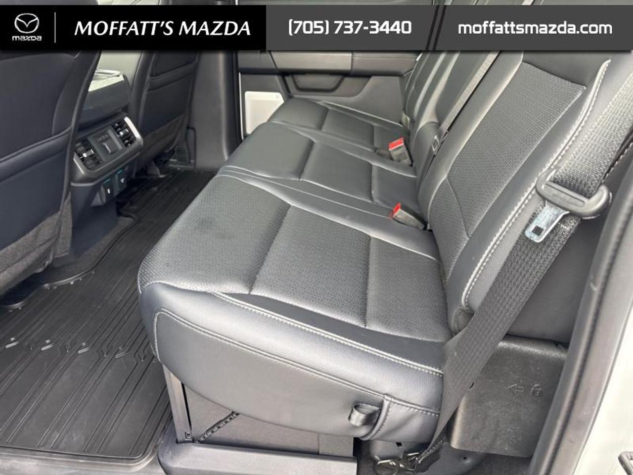 2025 Ford F-150 Lariat Photo