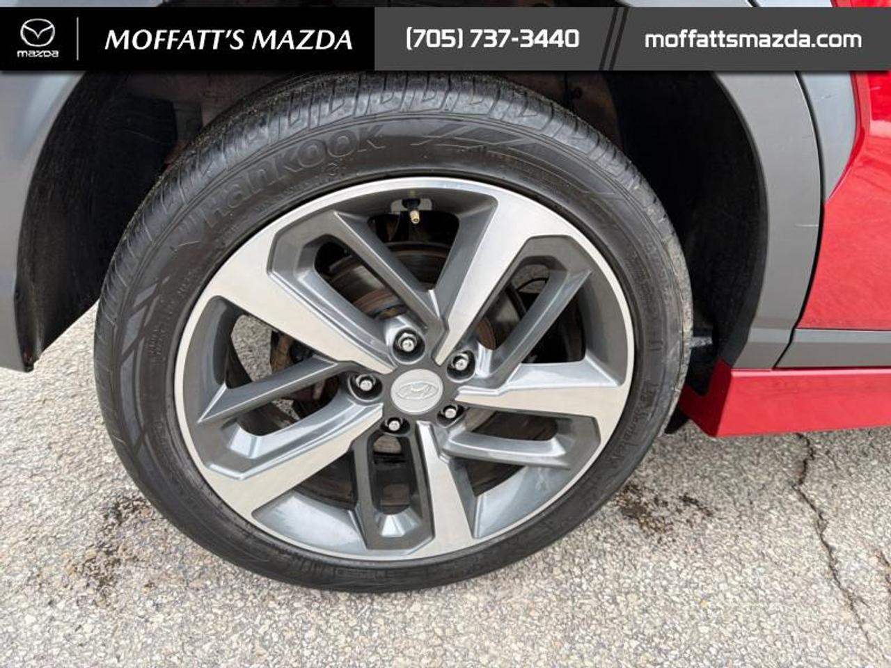 2020 Hyundai KONA 1.6T Trend AWD w/Two-Tone Roof Photo