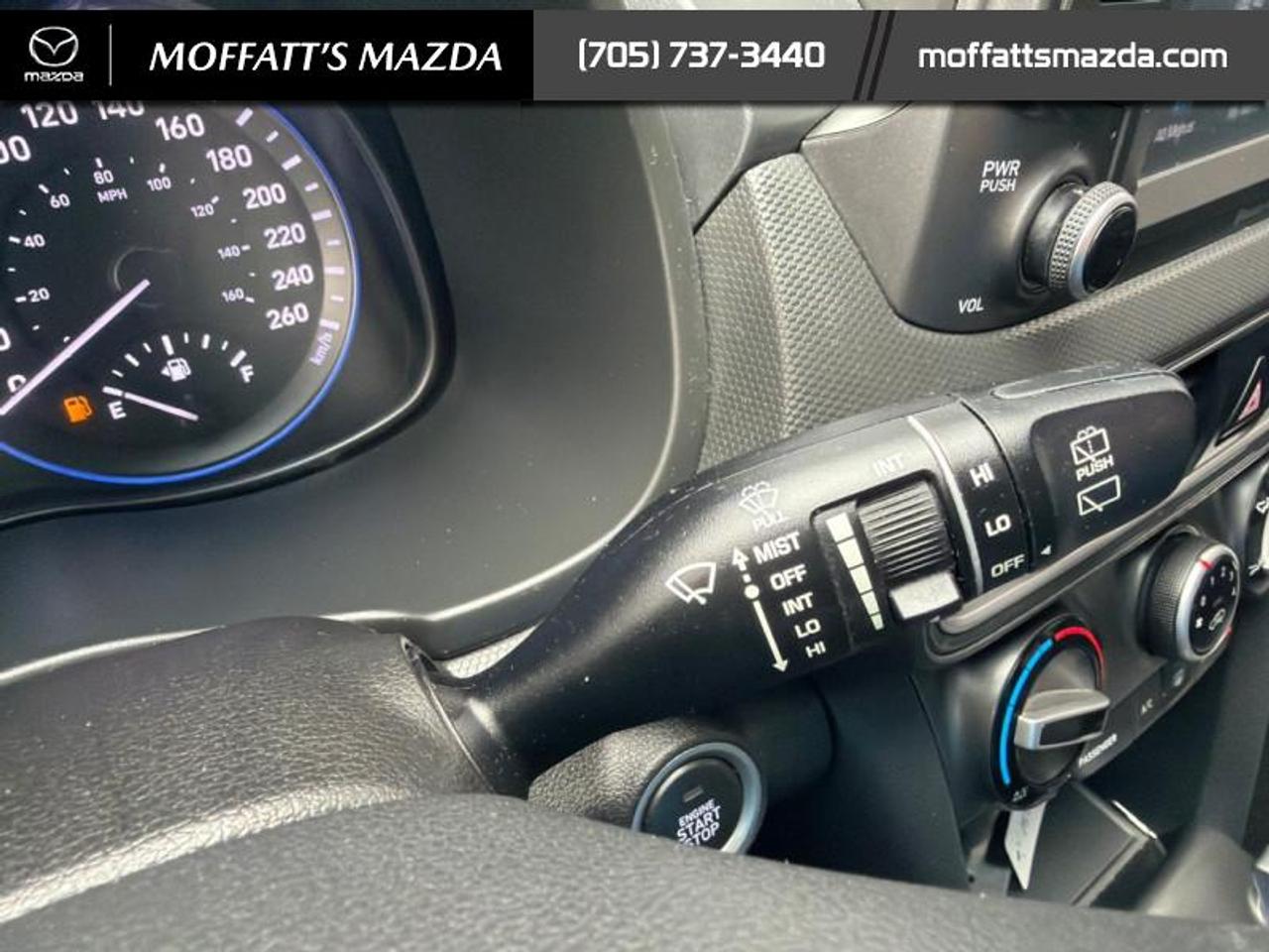 2020 Hyundai KONA 1.6T Trend AWD w/Two-Tone Roof Photo