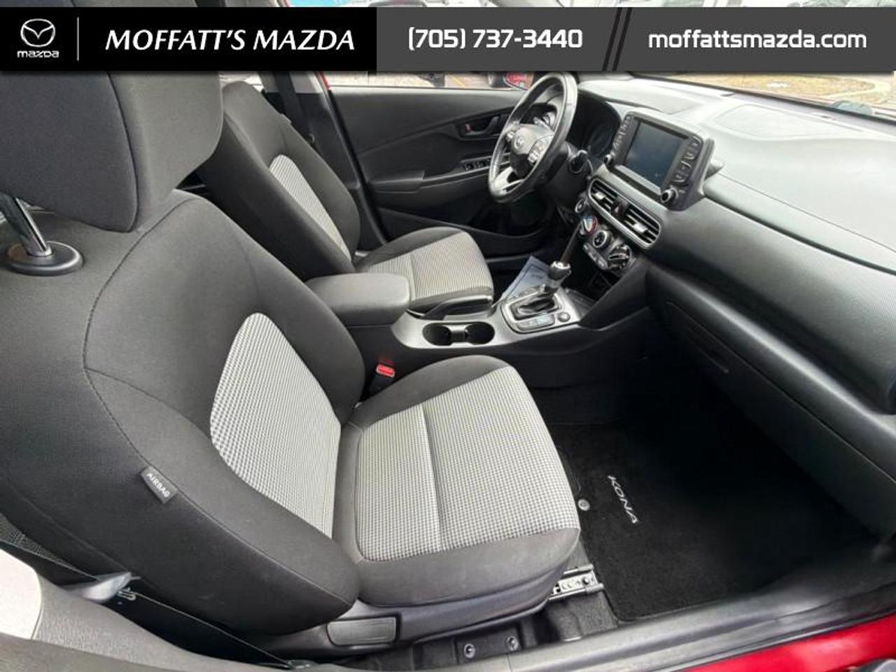 2020 Hyundai KONA 1.6T Trend AWD w/Two-Tone Roof Photo