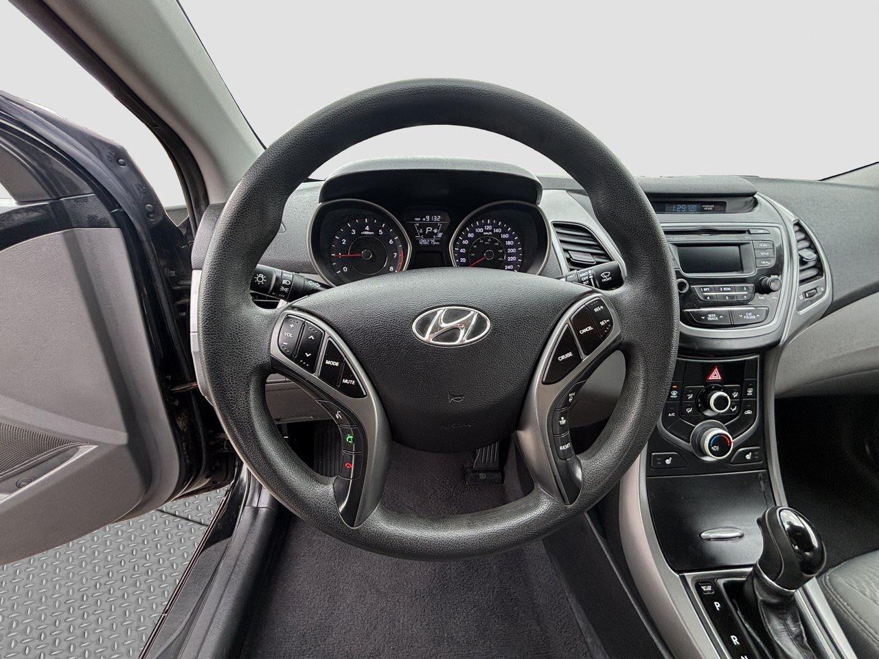 2014 Hyundai Elantra GL Photo