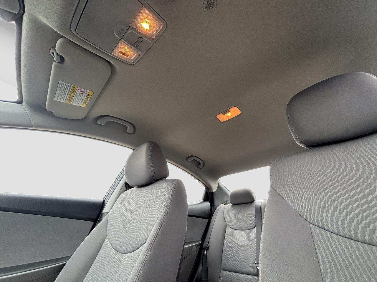 2014 Hyundai Elantra GL Photo