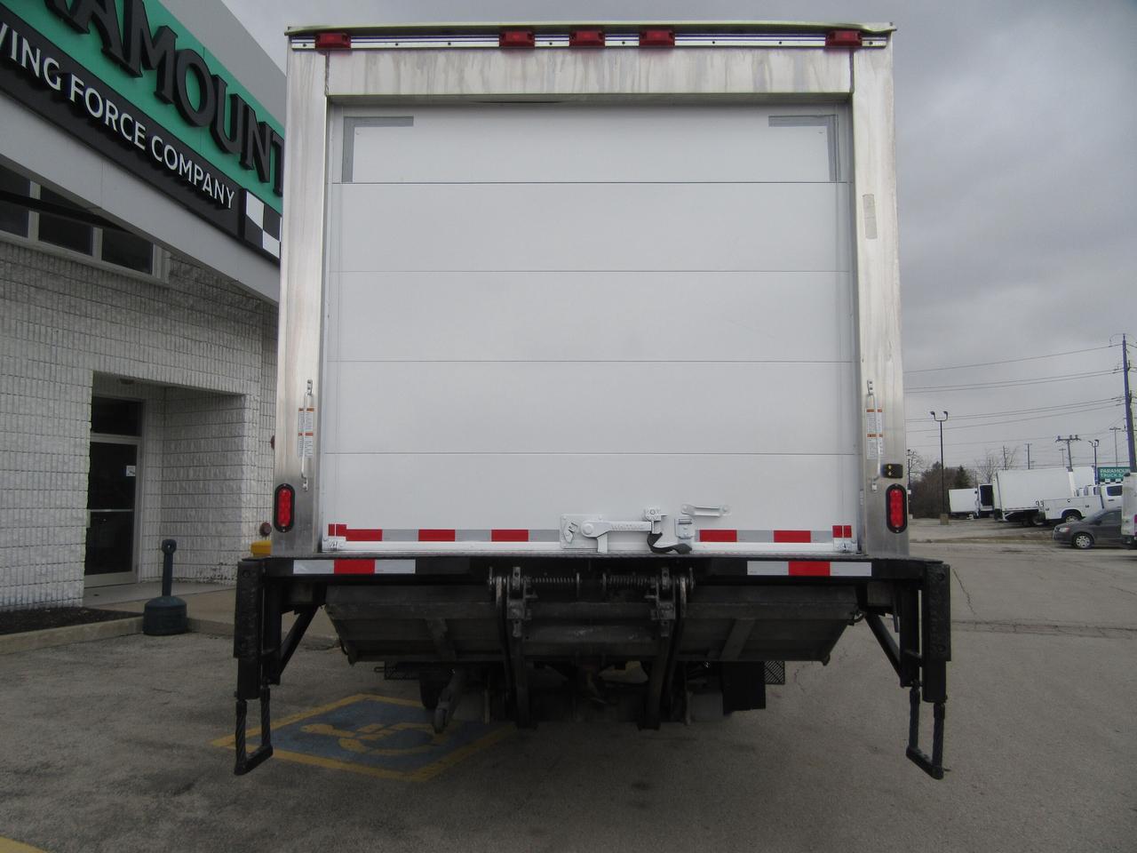 2020 Hino 195 Commercial DIESEL 20FT REEFER BOX & THERMO KING REEFER SYSTEM Photo