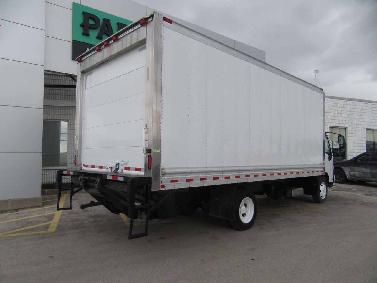 2020 Hino 195 DIESEL 20FT REEFER BOX & THERMO KING REEFER SYSTEM Photo