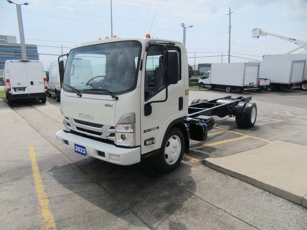 2023 Isuzu NRR Diesel Cab & chassis Photo