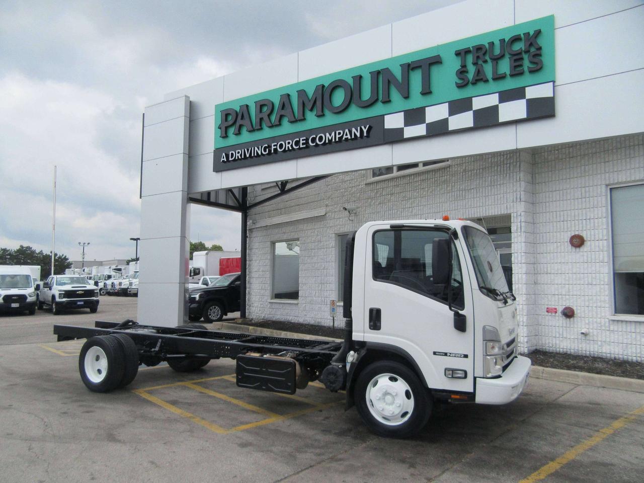 2023 Isuzu NRR Diesel Cab & chassis Photo