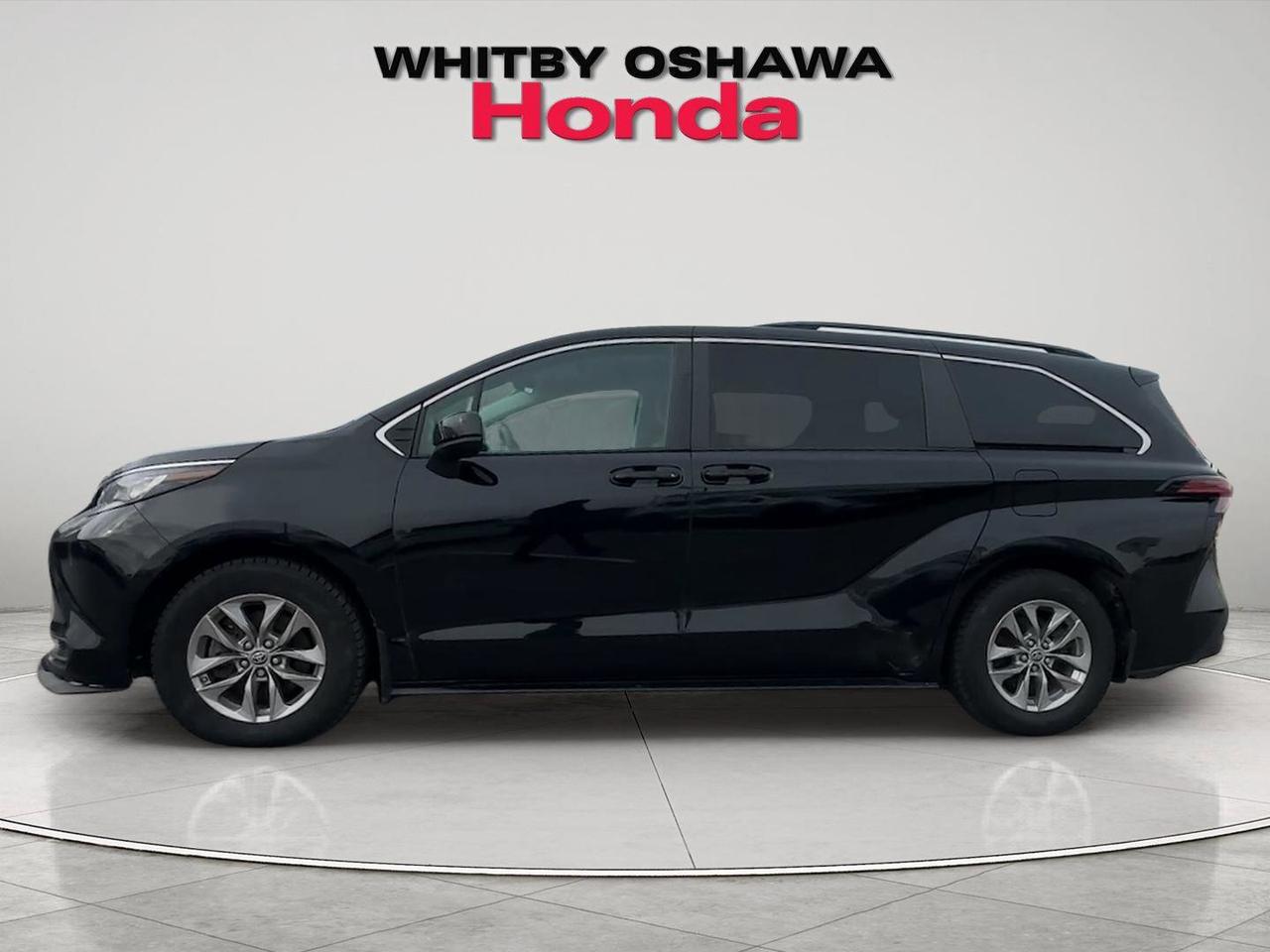 2022 Toyota Sienna  Photo