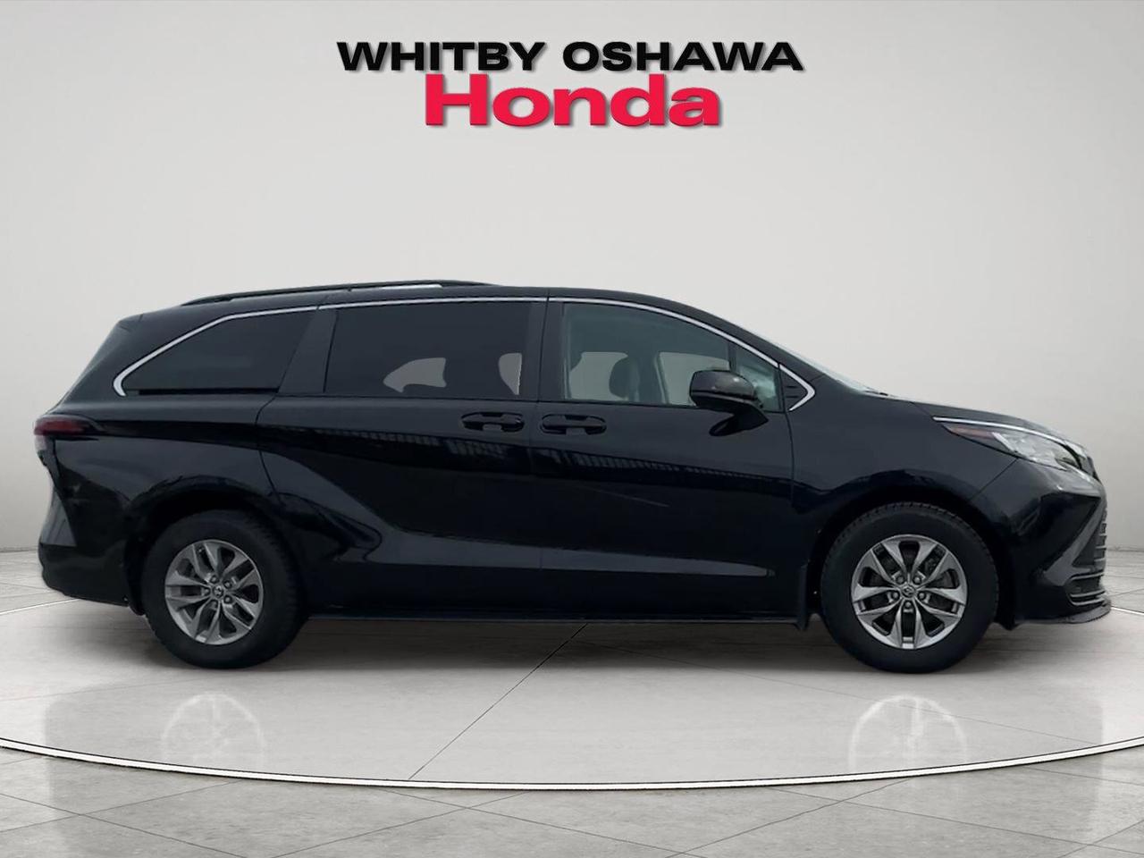 2022 Toyota Sienna  Photo