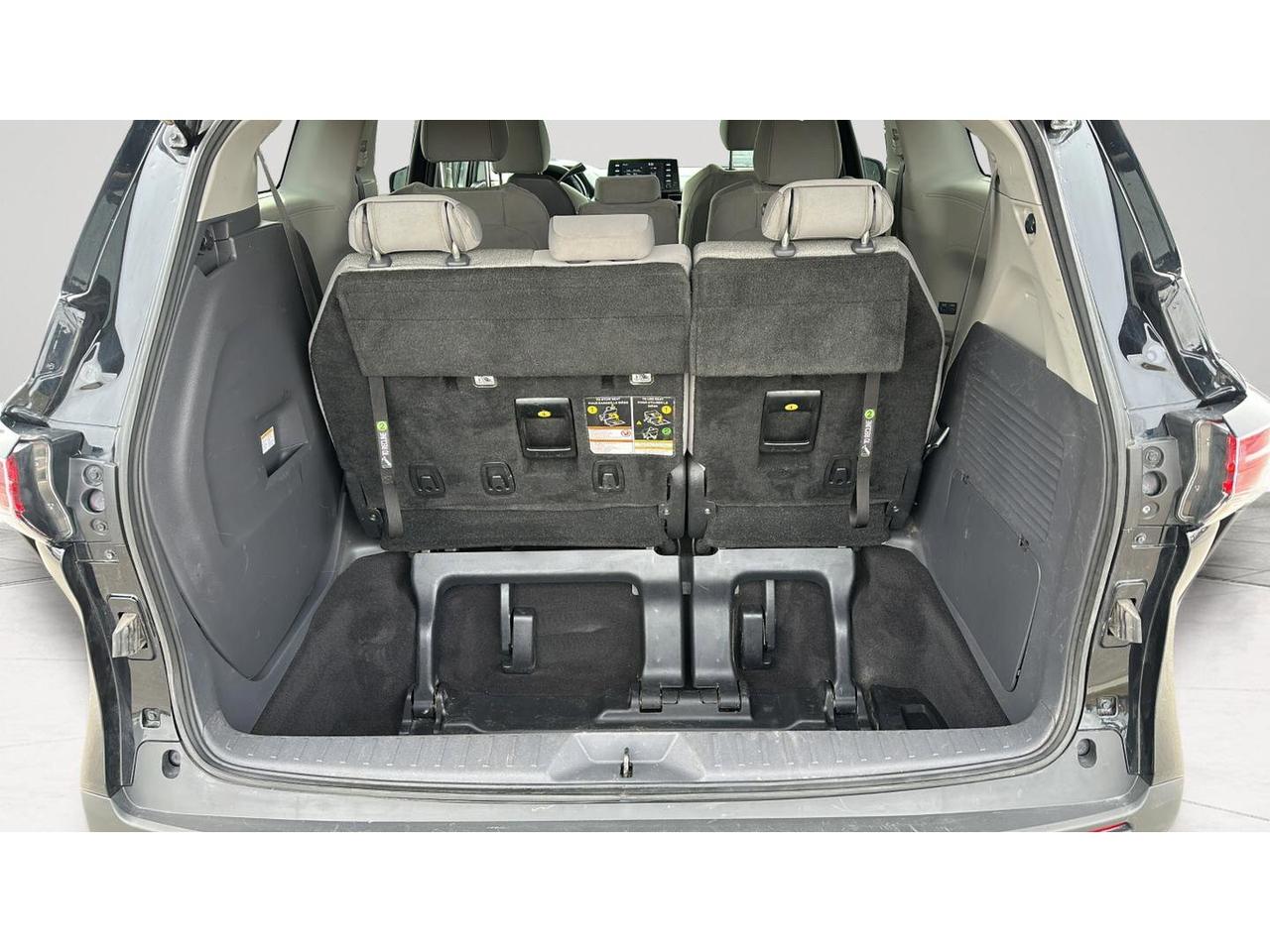2022 Toyota Sienna  Photo
