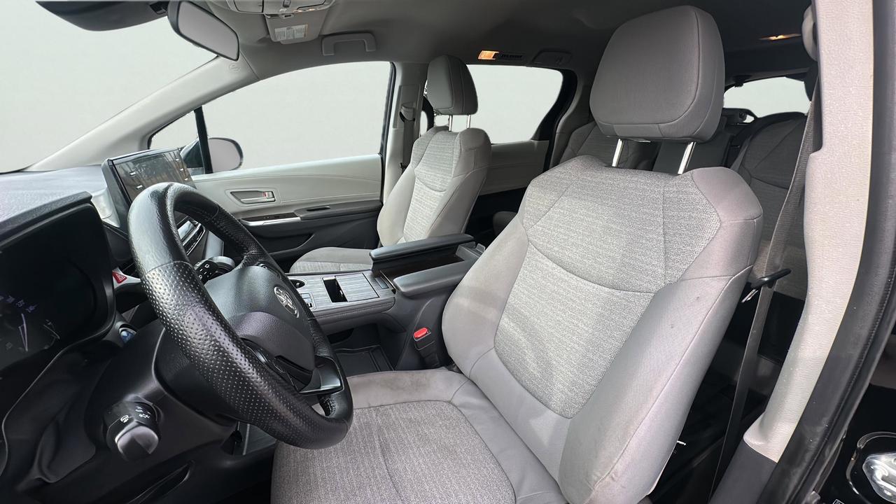 2022 Toyota Sienna  Photo