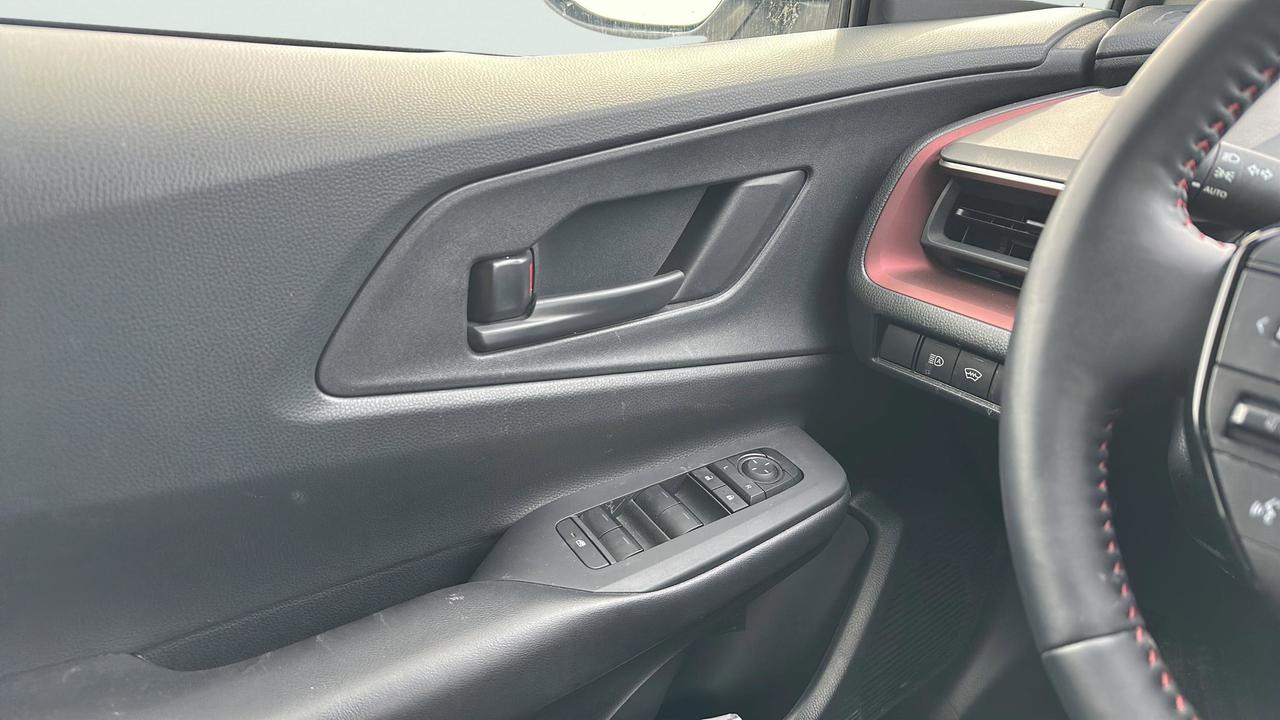 2024 Toyota Prius Prime XSE Premium Auto Photo