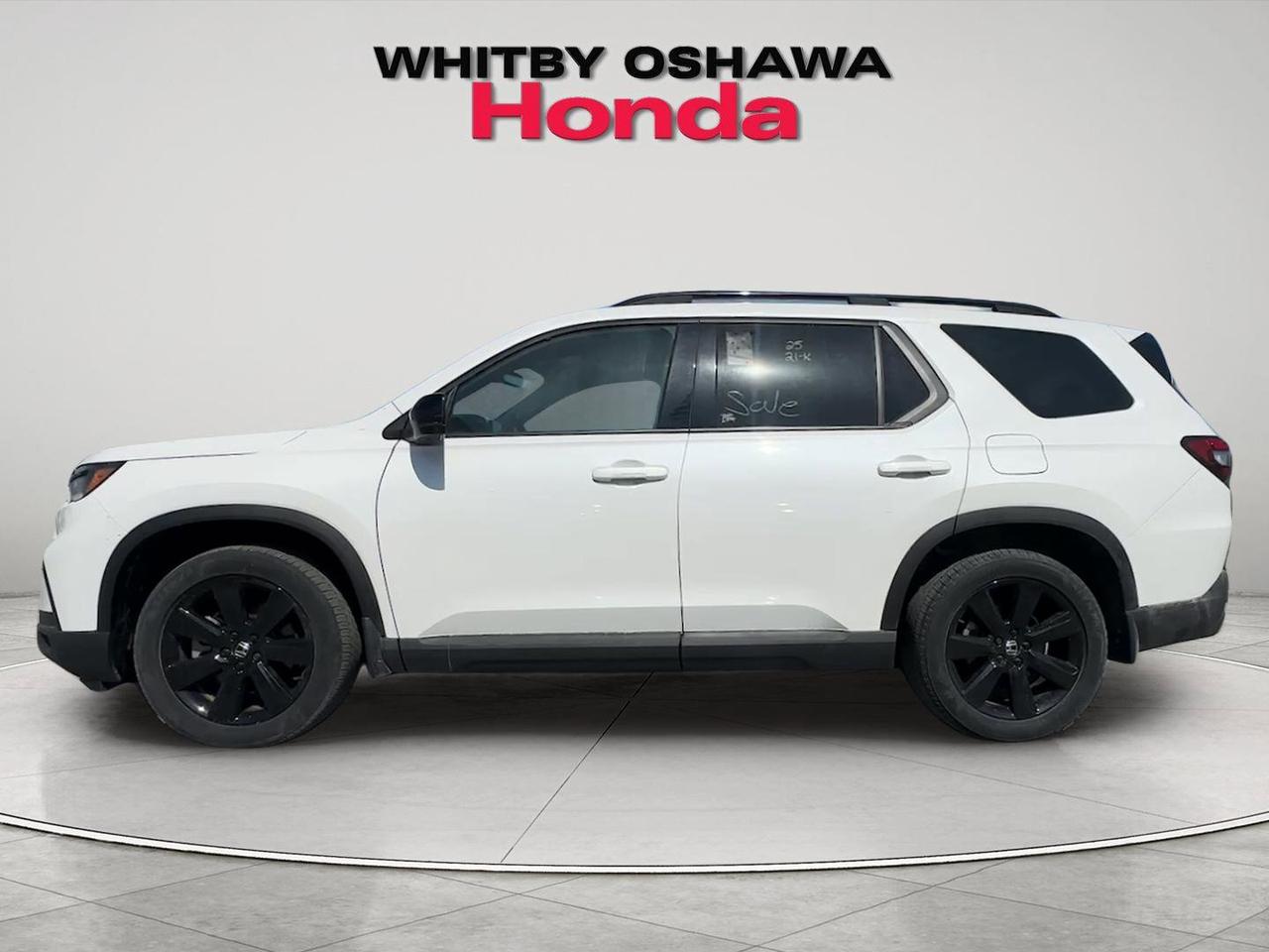 2025 Honda Pilot Black Edition AWD Photo