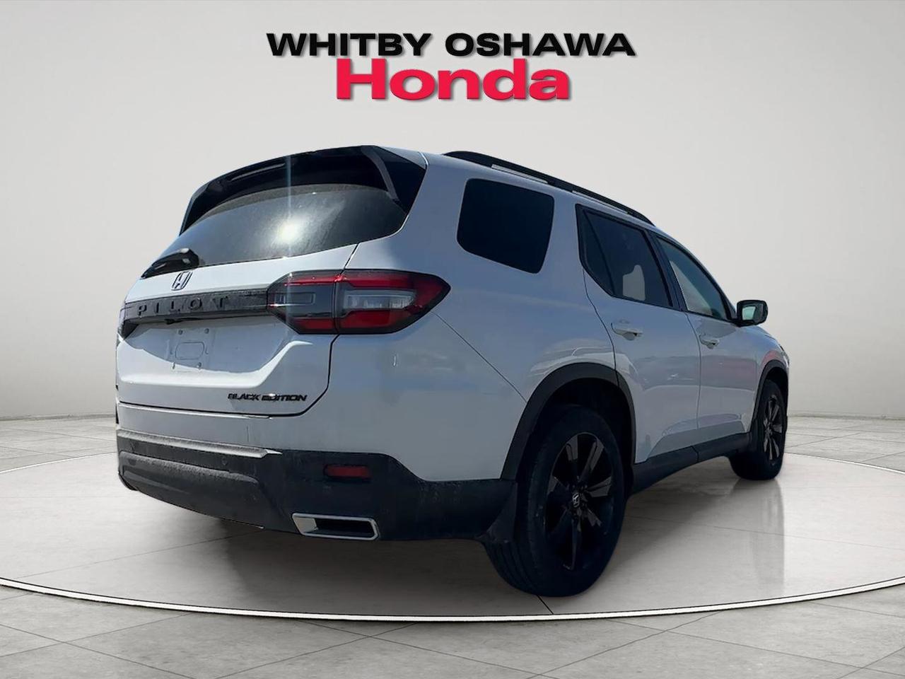 2025 Honda Pilot Black Edition AWD Photo