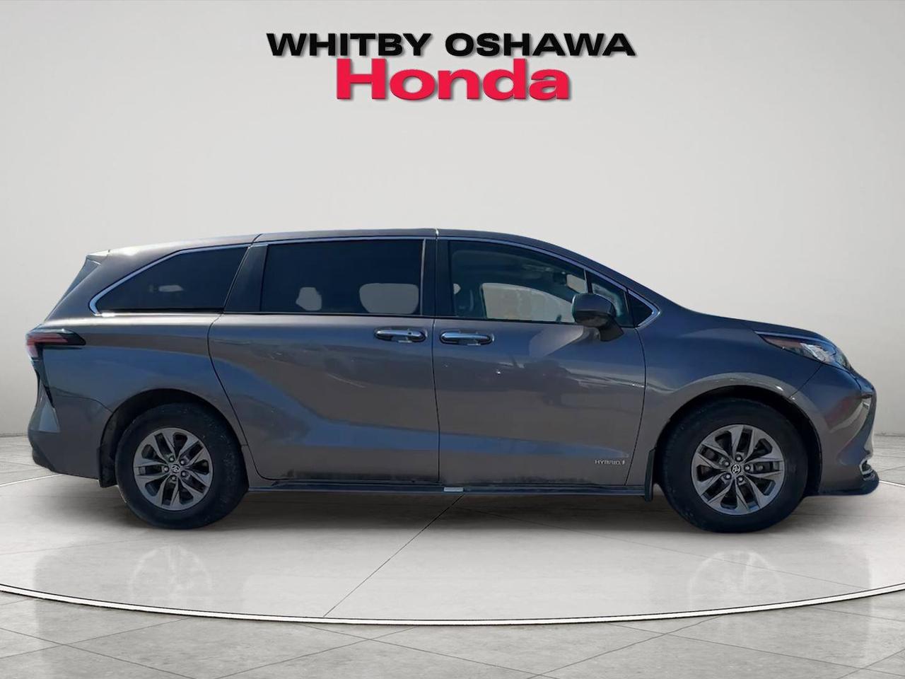 2021 Toyota Sienna  Photo