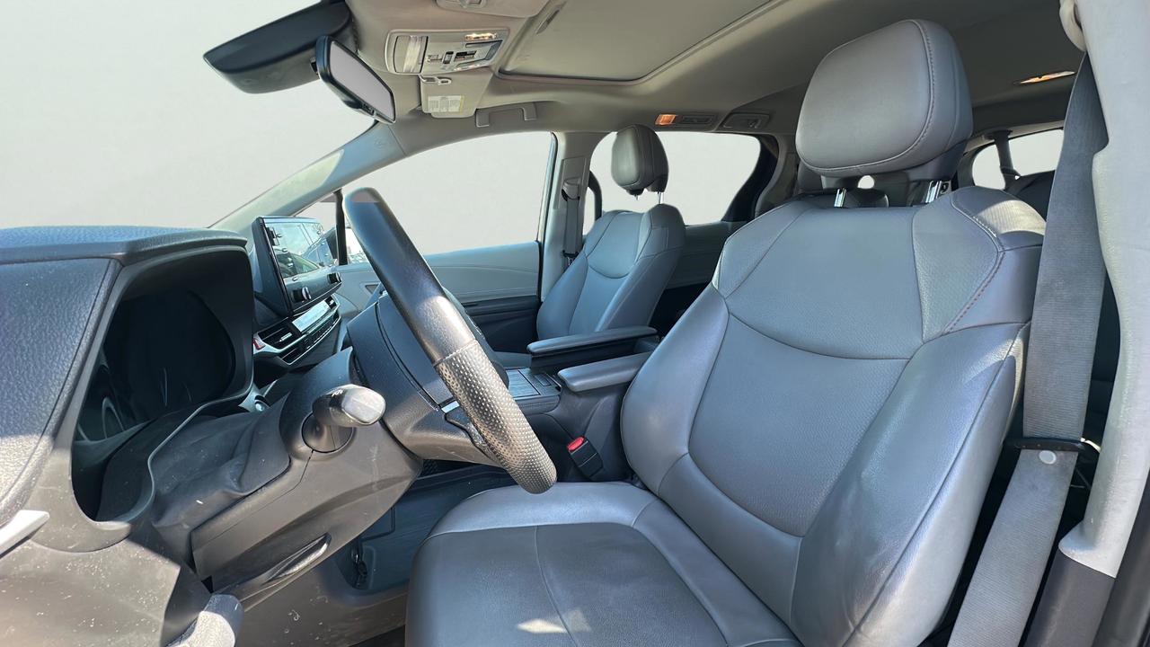 2021 Toyota Sienna  Photo